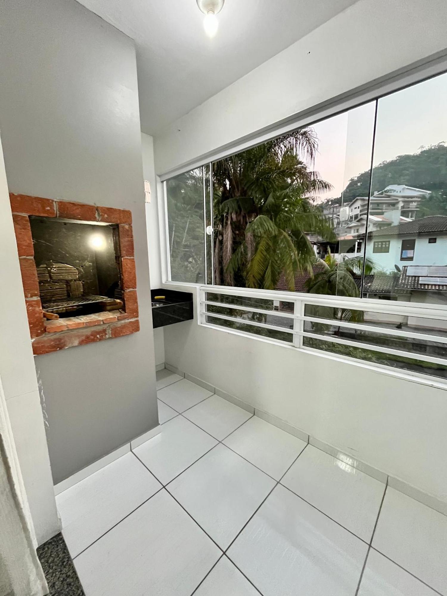 Ape Familiar Apartment บรุสเก ภายนอก รูปภาพ